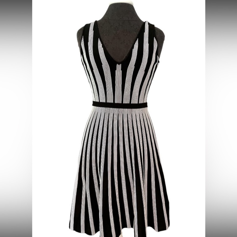 Guess dress Never been worn